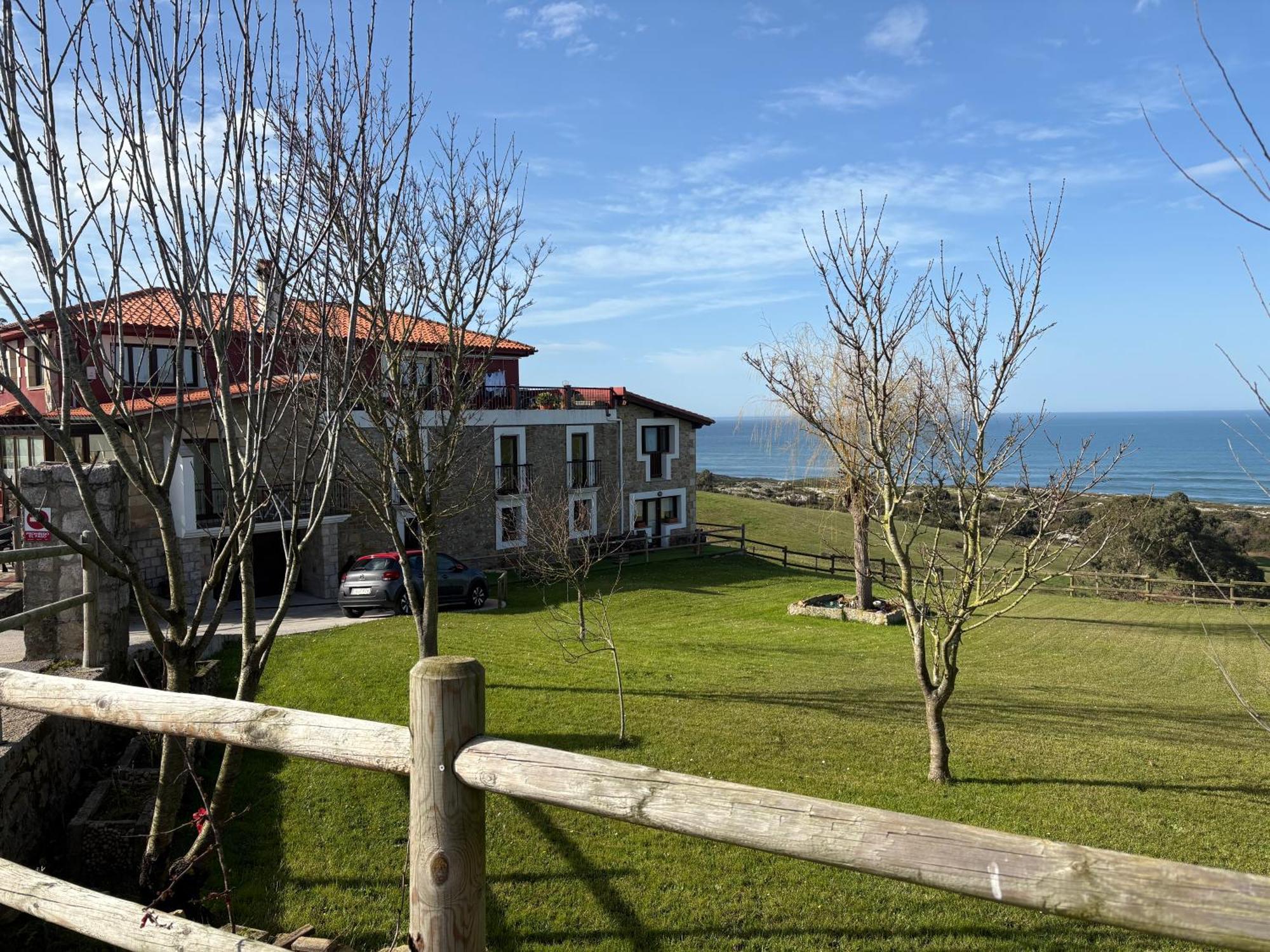 Posada Punta Linera San Vicente De La Barquera Exterior foto