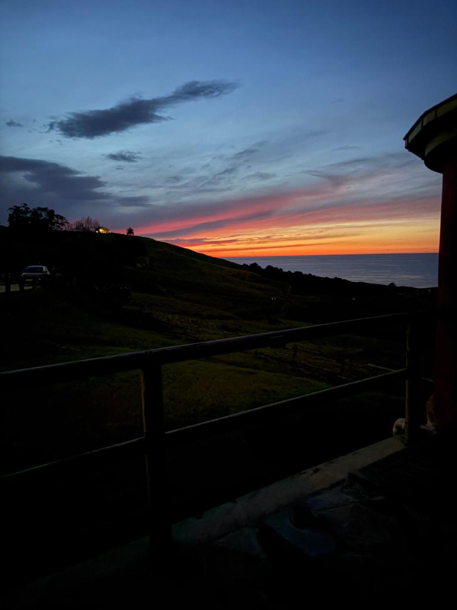 Posada Punta Linera San Vicente De La Barquera Exterior foto